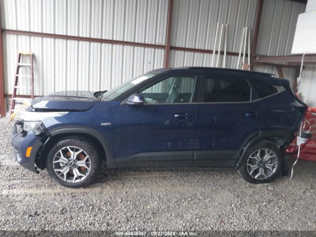 KNDERCAA2N7236880 KIA SELTOS EX