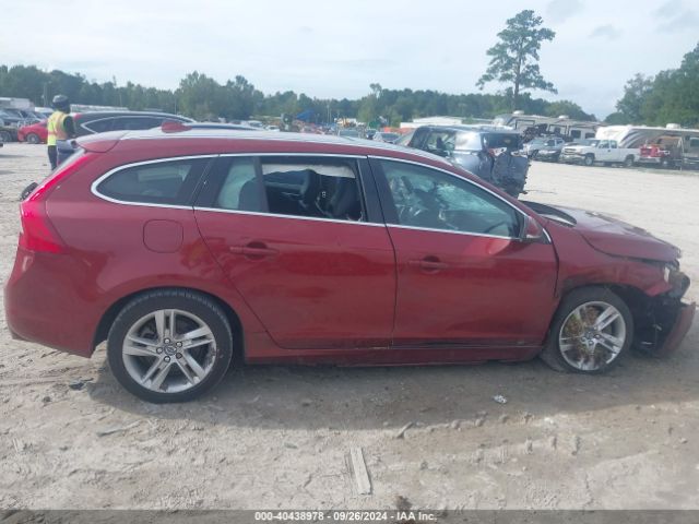 YV140MEK8F1251333 Volvo V60 T5 Premier