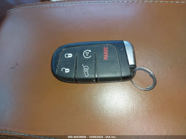 1C4RJFDJ4GC489537 Jeep Grand Cherokee Srt