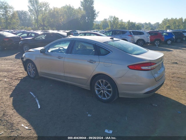 Ford FUSION SE 2017 3FA6P0HD6HR312631 Image 3