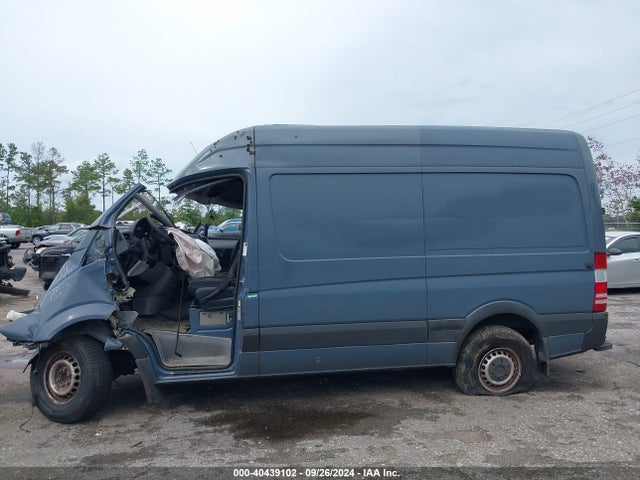 WD3PE7CD5JP637203 Mercedes-Benz Sprinter 2500 Standard Roof V6