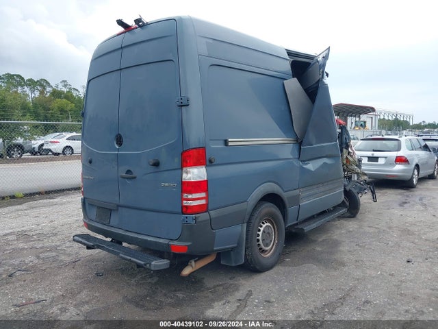 WD3PE7CD5JP637203 Mercedes-Benz Sprinter 2500 Standard Roof V6