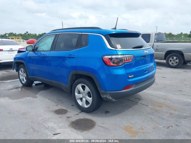 3C4NJCBB9MT577007 Jeep Compass Latitude Fwd