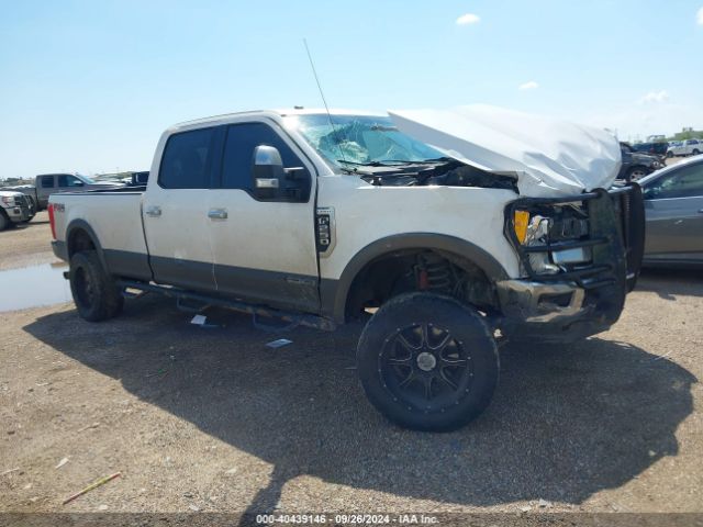1FT7W2BT9HEE44671 Ford F-250 Lariat