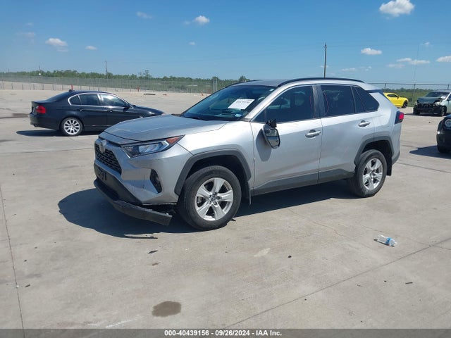 Toyota Rav4 Xle 2021 2T3W1RFVXMW121196 Image 2