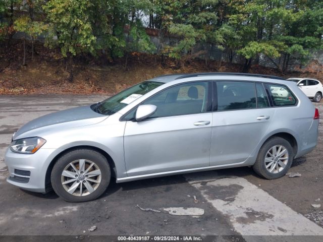 3VWA17AU7HM505390 Volkswagen Golf Sportwagen Tsi S