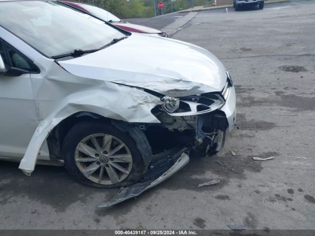 3VWA17AU7HM505390 Volkswagen Golf Sportwagen Tsi S
