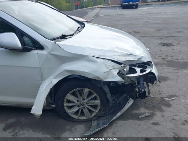 3VWA17AU7HM505390 Volkswagen Golf Sportwagen Tsi S