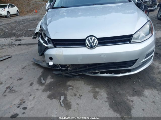 3VWA17AU7HM505390 Volkswagen Golf Sportwagen Tsi S