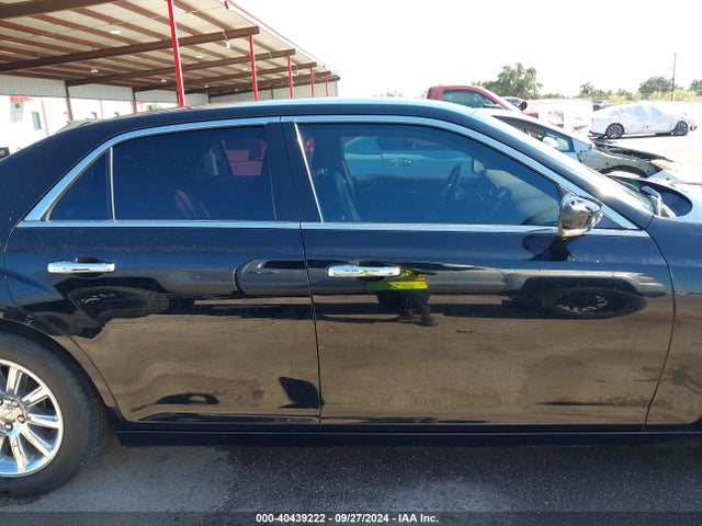 Chrysler 300C 2014 2C3CCAEG3EH355154 Image 13