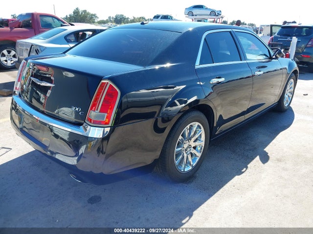 Chrysler 300C 2014 2C3CCAEG3EH355154 Image 4