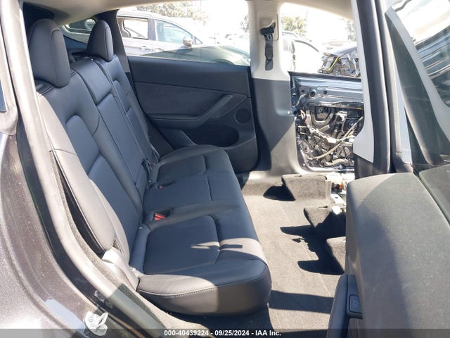 2024 TESLA MODEL Y 7SAYGDED3RF117378 Photo 7