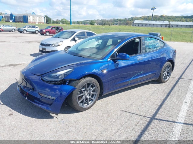 2022 TESLA MODEL 3 5YJ3E1EB8NF233583 Photo 1