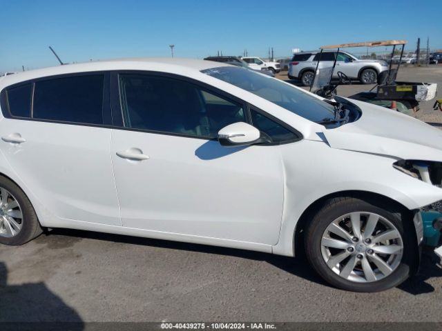 KNAFX5A8XG5494787 KIA FORTE LX