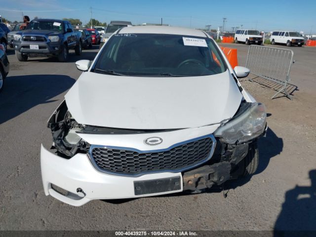 KNAFX5A8XG5494787 KIA FORTE LX