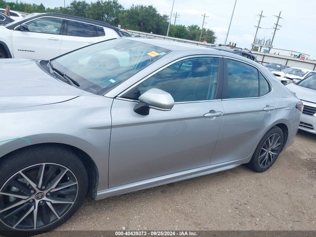 Toyota CAMRY SE 2022 4T1G11AK4NU674472 Image 14