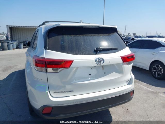 5TDZZRFH2KS360689 Toyota Highlander Le Plus