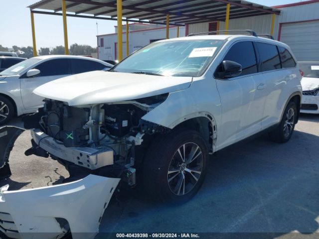 5TDZZRFH2KS360689 Toyota Highlander Le Plus
