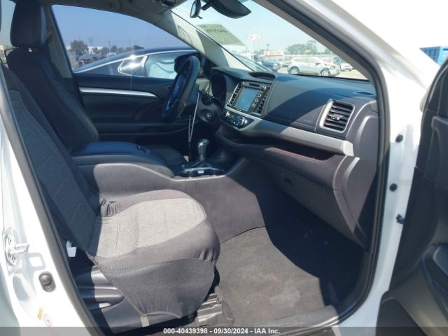 5TDZZRFH2KS360689 Toyota Highlander Le Plus
