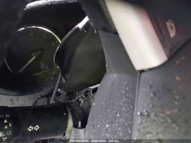 JA4AD3A33FZ010801 Mitsubishi Outlander Se