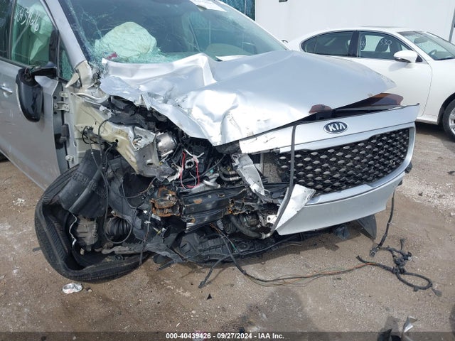 KNDME5C15F6050208 KIA Sedona Sx Luxury