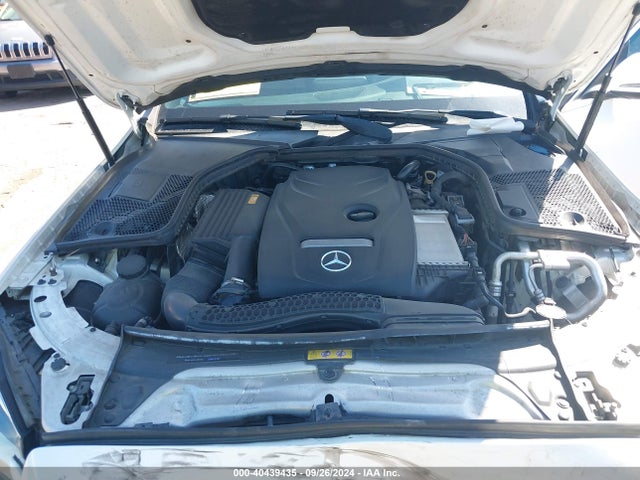 Mercedes-Benz C 300 2018 55SWF4JB8JU248983 Image 10
