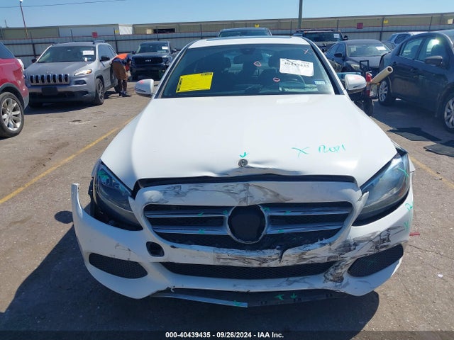 Mercedes-Benz C 300 2018 55SWF4JB8JU248983 Image 12