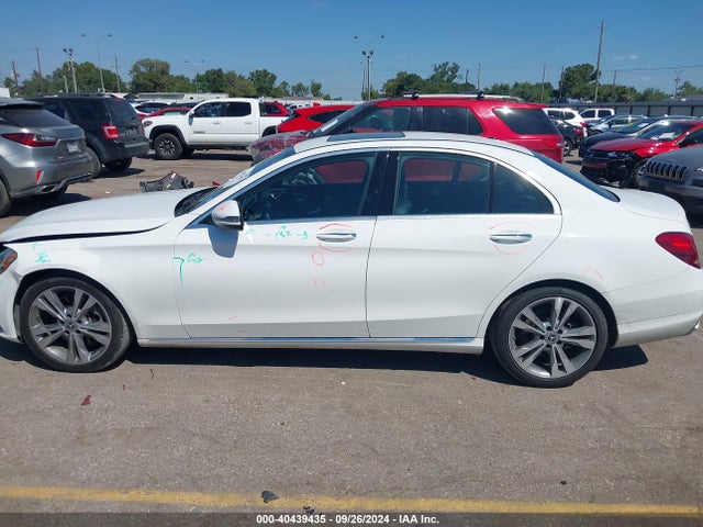 Mercedes-Benz C 300 2018 55SWF4JB8JU248983 Image 14