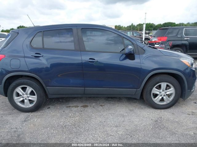 3GNCJKSB2JL276891 Chevrolet TRAX LS