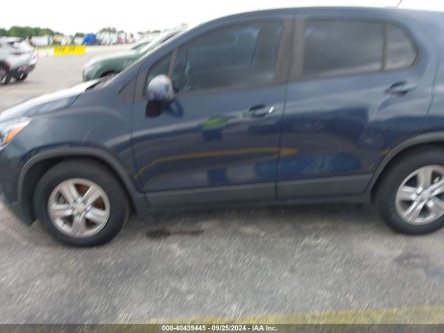 3GNCJKSB2JL276891 Chevrolet TRAX LS