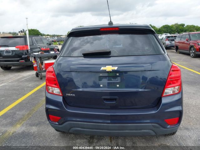 3GNCJKSB2JL276891 Chevrolet TRAX LS