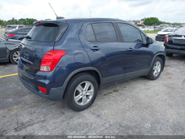 3GNCJKSB2JL276891 Chevrolet TRAX LS