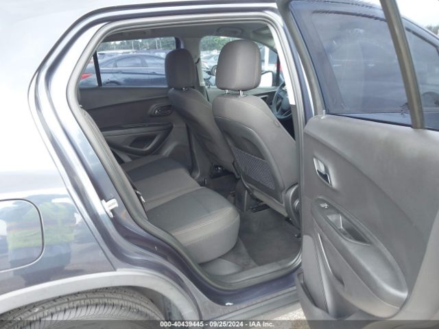 3GNCJKSB2JL276891 Chevrolet TRAX LS