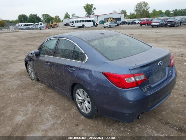Subaru Legacy 2.5i Premium 2015 4S3BNBC6XF3017899 Image 3