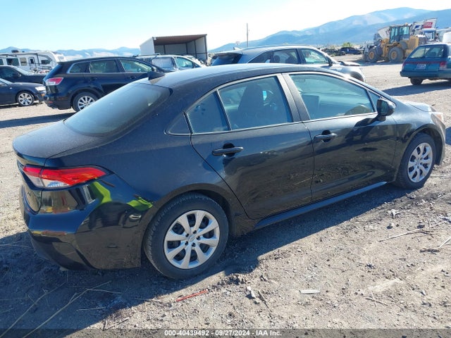Toyota COROLLA LE 2021 5YFEPMAE7MP259194 Image 4