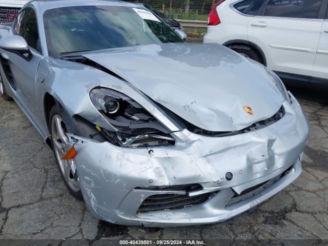 WP0AA2A82JK261704 Porsche 718 Cayman