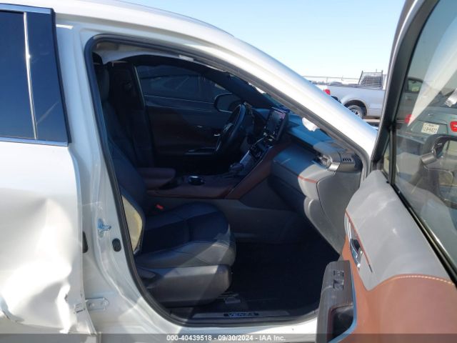 JTEAAAAH5NJ099469 Toyota Venza Xle