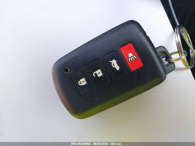 Toyota Corolla Le Plus 2014 5YFBURHE6EP037570 Image 11