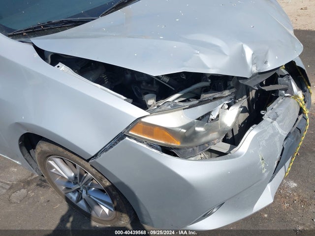 Toyota Corolla Le Plus 2014 5YFBURHE6EP037570 Image 17