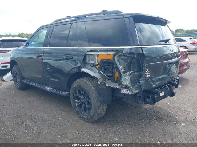 Ford Expedition Timberline 2022 1FMJU1RT5NEA16552 Image 3