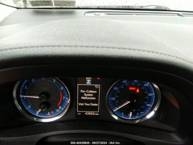 2T1BURHEXJC018613 Toyota Corolla Xse