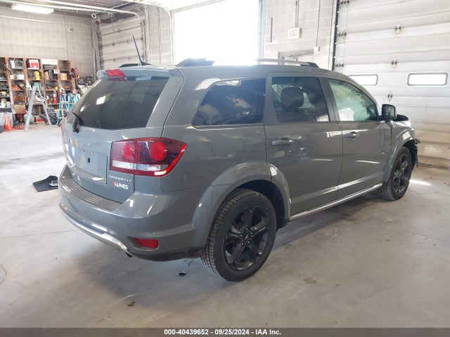 3C4PDCGB0LT268923 Dodge Journey Crossroad