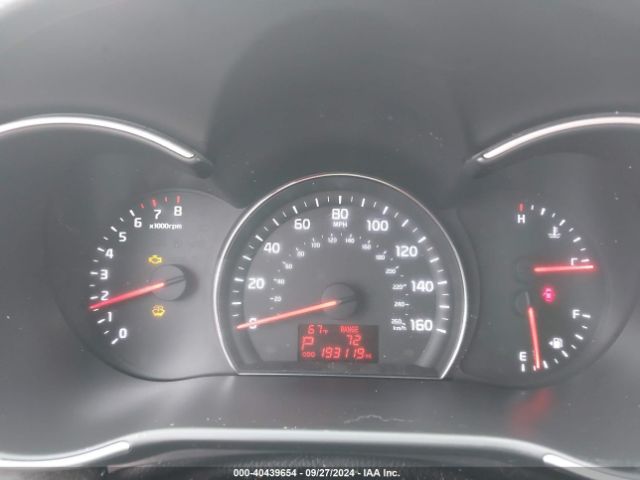 5XYKT3A68FG564597 KIA SORENTO LX