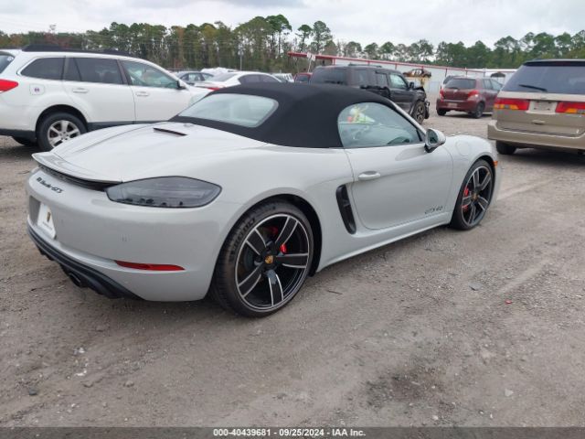 2024 PORSCHE 718 BOXSTER WP0CD2A89RK228758 Photo 3