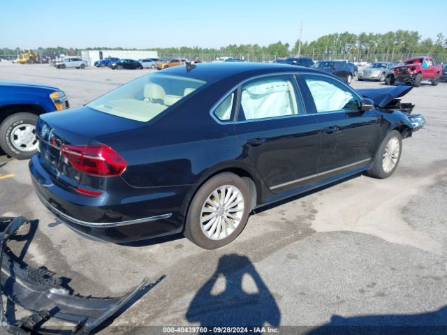1VWBT7A38HC027536 Volkswagen Passat 1.8t Se