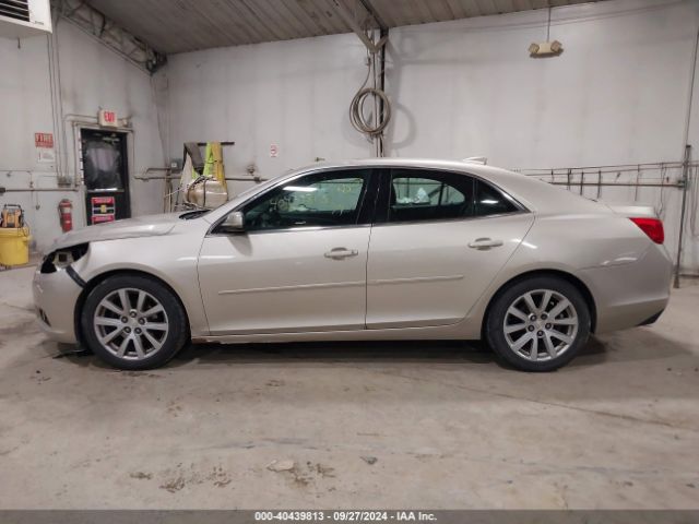 1G11D5SL0FF270230 Chevrolet MALIBU 2LT