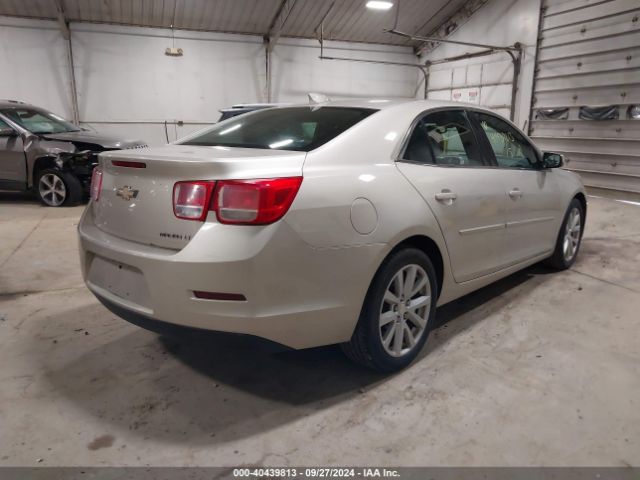 1G11D5SL0FF270230 Chevrolet MALIBU 2LT