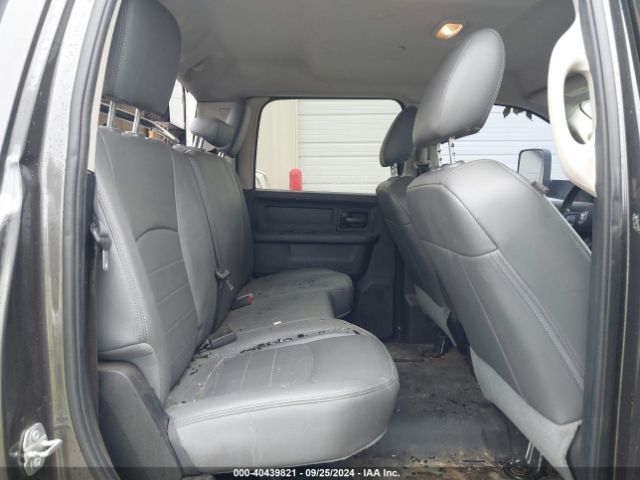 3C6UR5CL9GG322885 RAM 2500 Tradesman