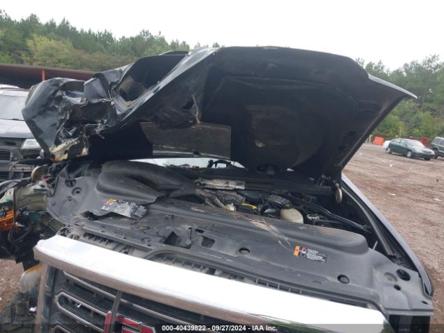 1GT12TEY3HF135724 GMC Sierra 2500hd Slt