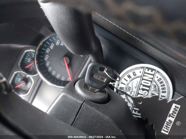 1GT12TEY3HF135724 GMC Sierra 2500hd Slt